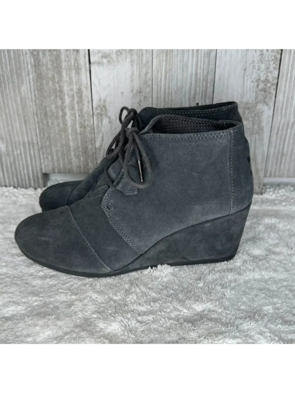 TOMS Gray Suede Wedge Booties Size 10